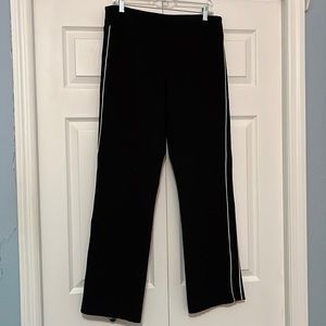 Neiman Marcus Women’s Size Large Sweatpants